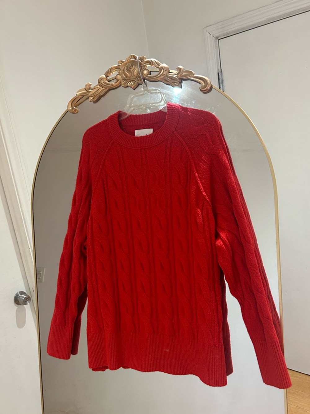 Aerie Soft Unreal Cable Knit Oversize Crewneck Sweater, Size M